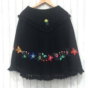 YOLANDA VINTAGE WOOL PONCHO